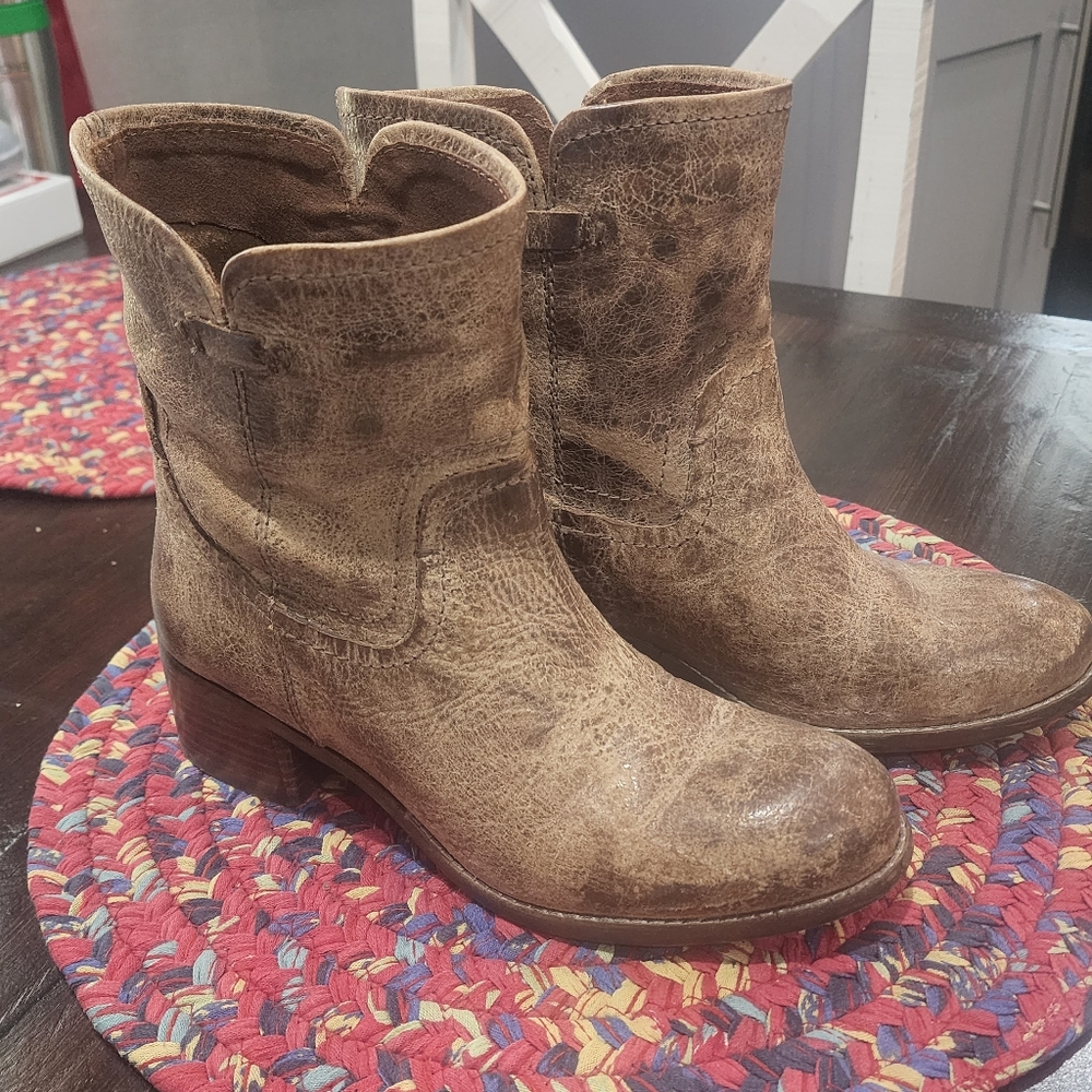 West Haven Diba Boots